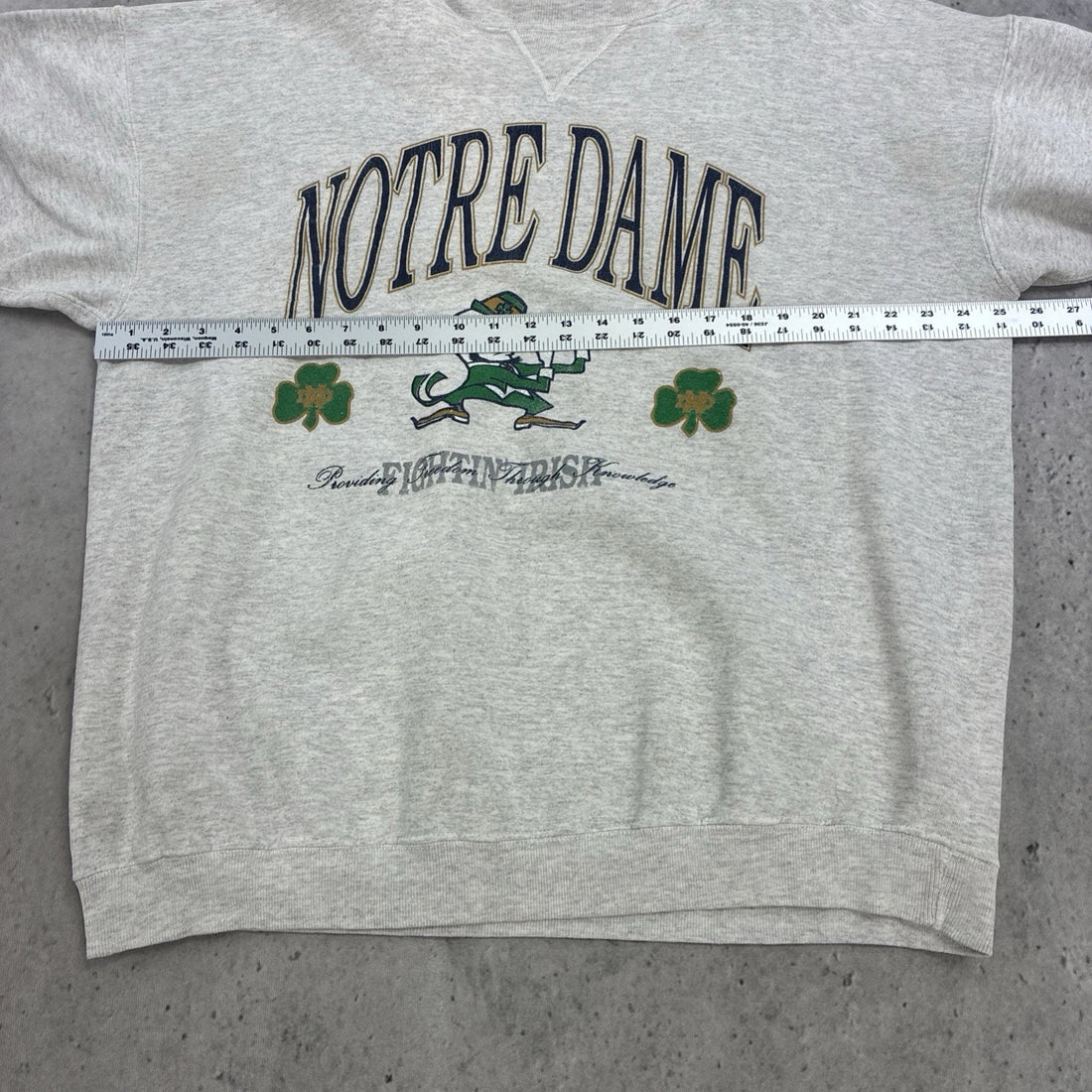 Vintage Notre Dame Fighting Irish Crewneck Sweatshirt Size XL NCAA