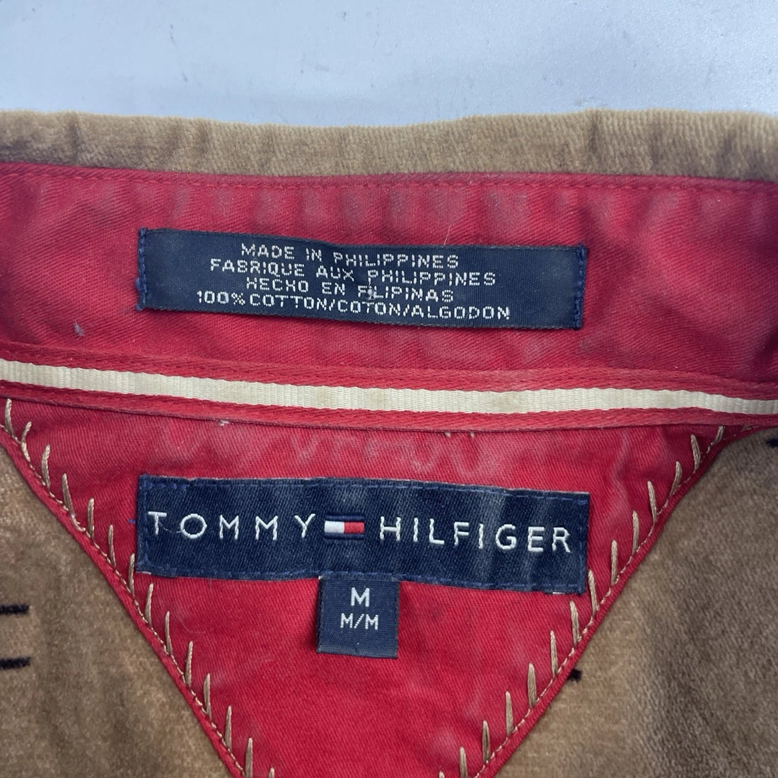 Tommy Hilfiger Button Up Shirt Size Medium All Over Print