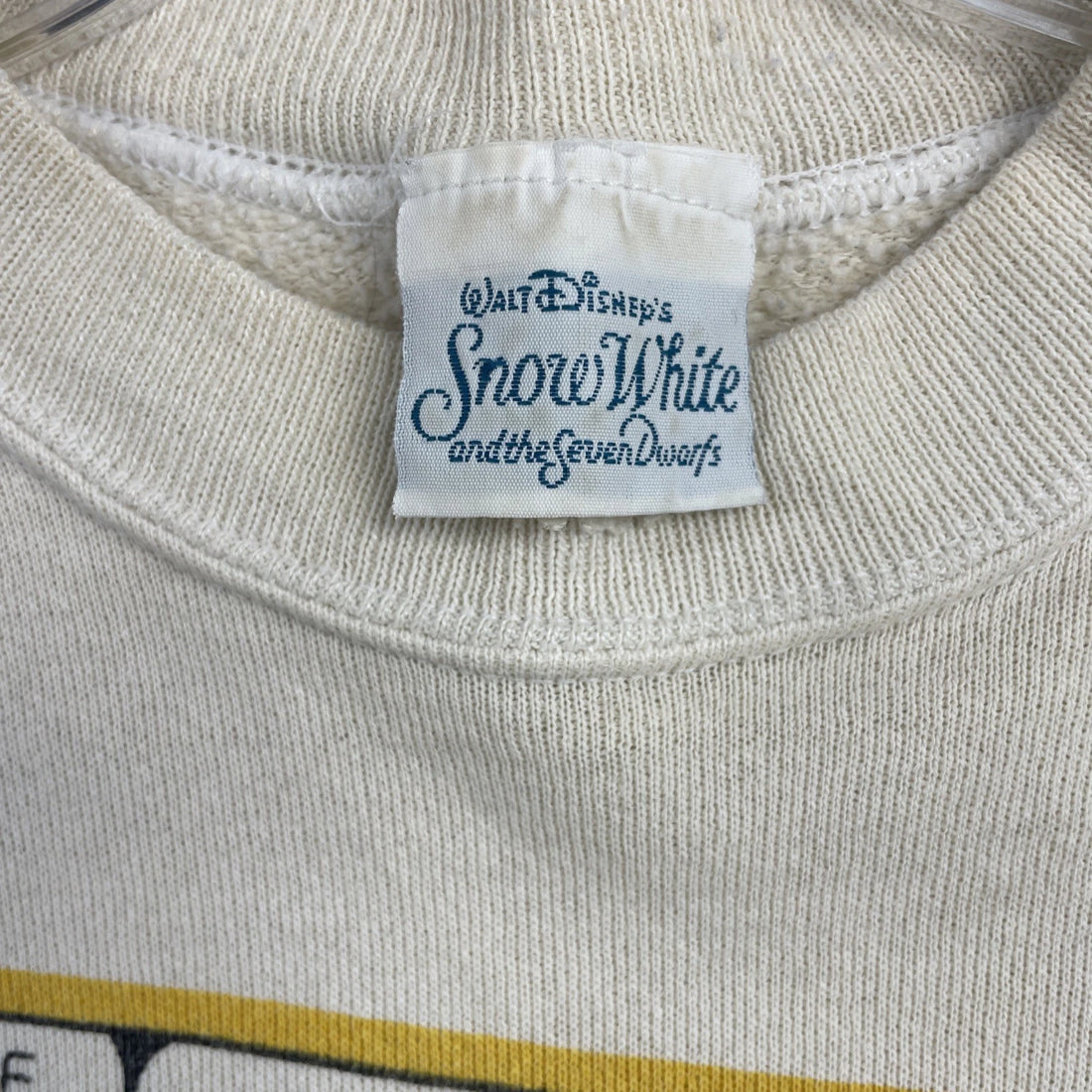Vintage Snow White Aaachoo Disney Crewneck Sweatshirt Size XL 90s