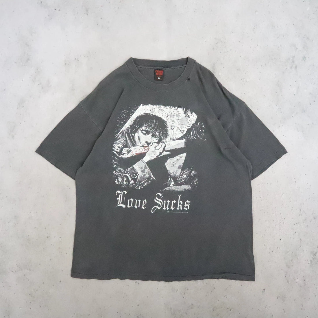 Love Sucks Vampire Fashion Victim T-Shirt Size XL Vintage 90s