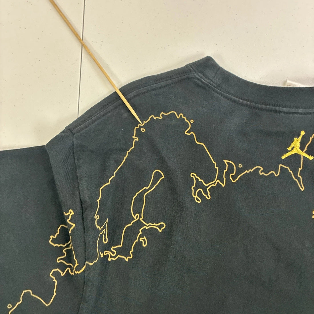 Air Jordan Worldwide T-Shirt Size Large All Over Print
