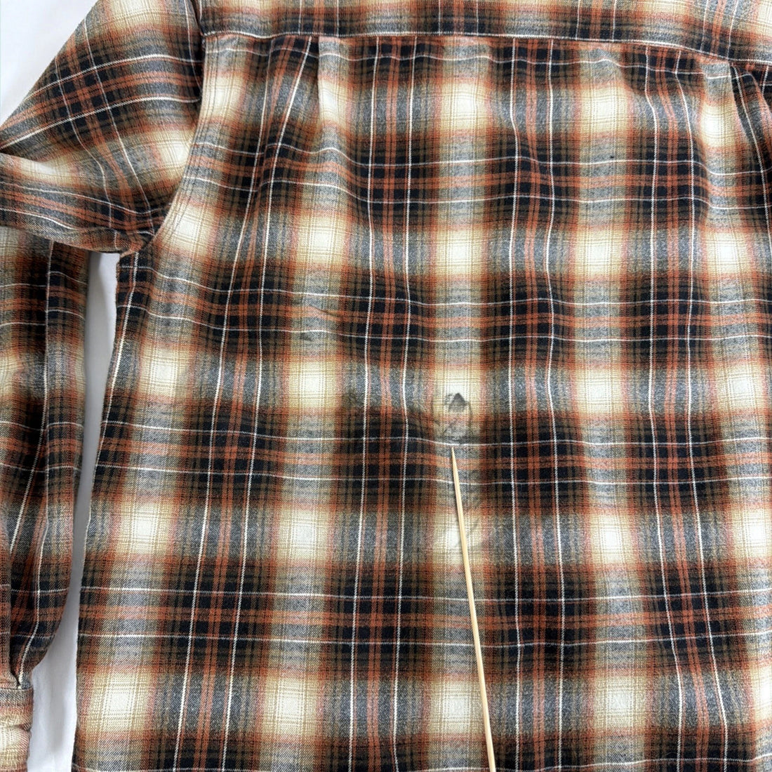 Carhartt Button Up Shirt Size Medium Plaid