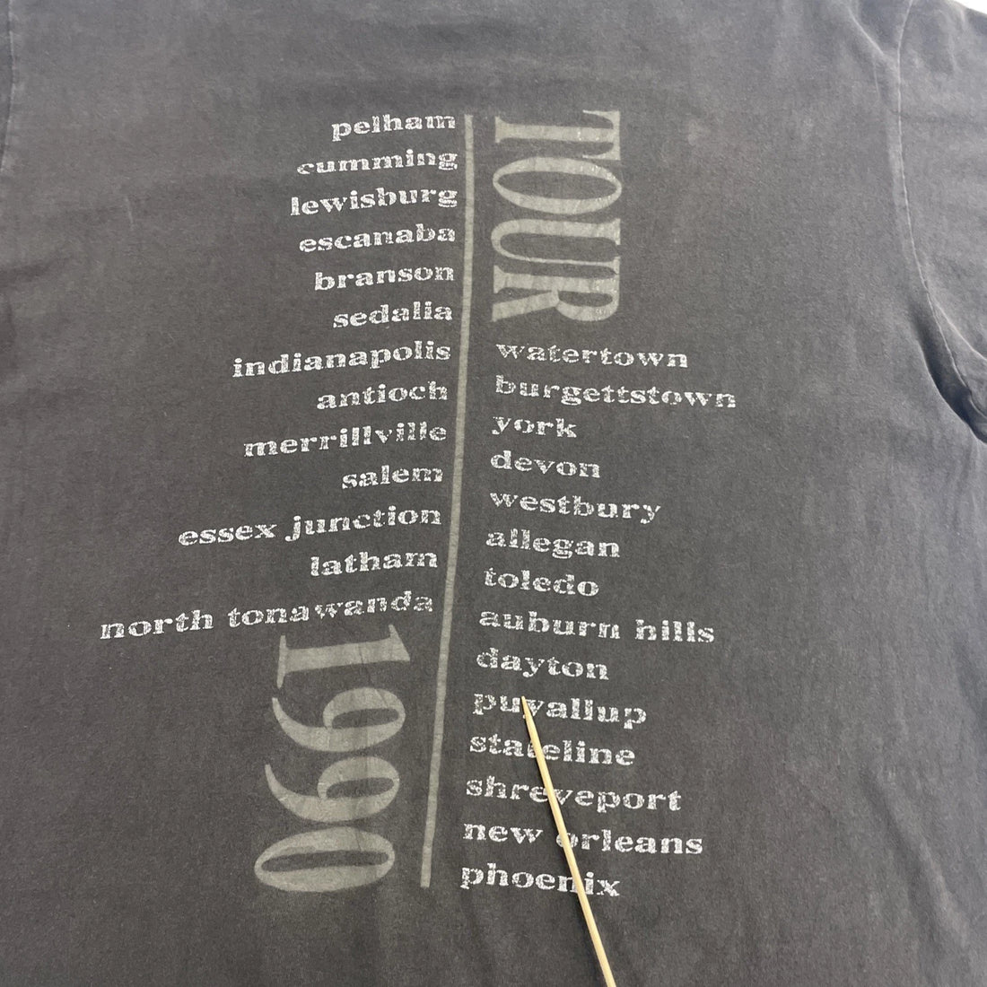 Vintage Reba Tour 1990 T-Shirt Size Large Distressed