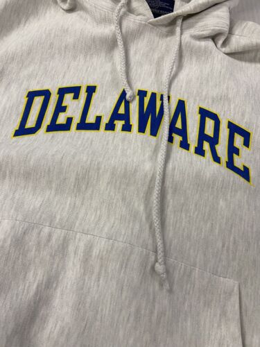 Vintage Delaware Fightin Blue Champion Reverse Weave Sweatshirt Hoodie Medium
