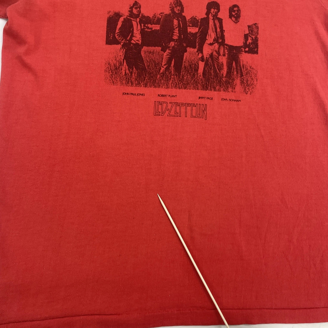 Vintage Led Zeppelin V-Neck T-Shirt Size Large Band Tee 70s 80s