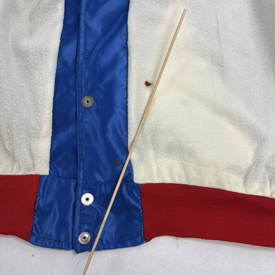 Vintage Cleveland Indians Satin Bomber Jacket Size XL MLB