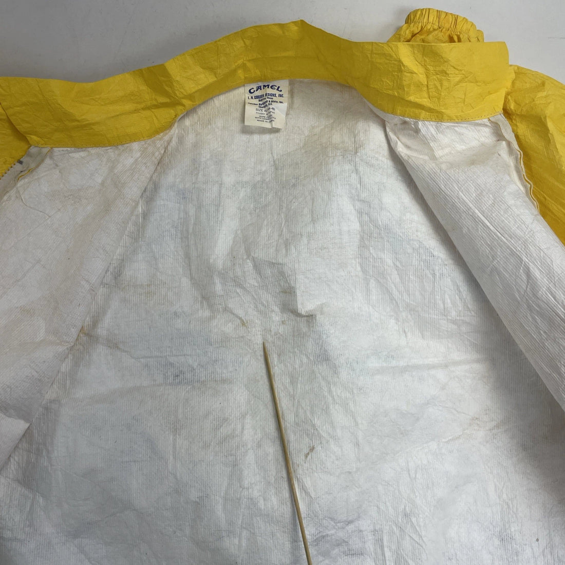 Vintage Camel Windbreaker Light Jacket Size XL 1992 90s