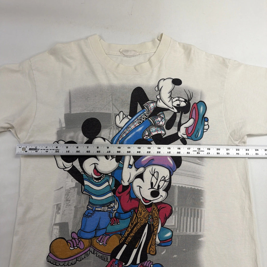 Vintage Mickey Minnie Mouse Goofy Disney T-Shirt Size XL Double Sided 90s