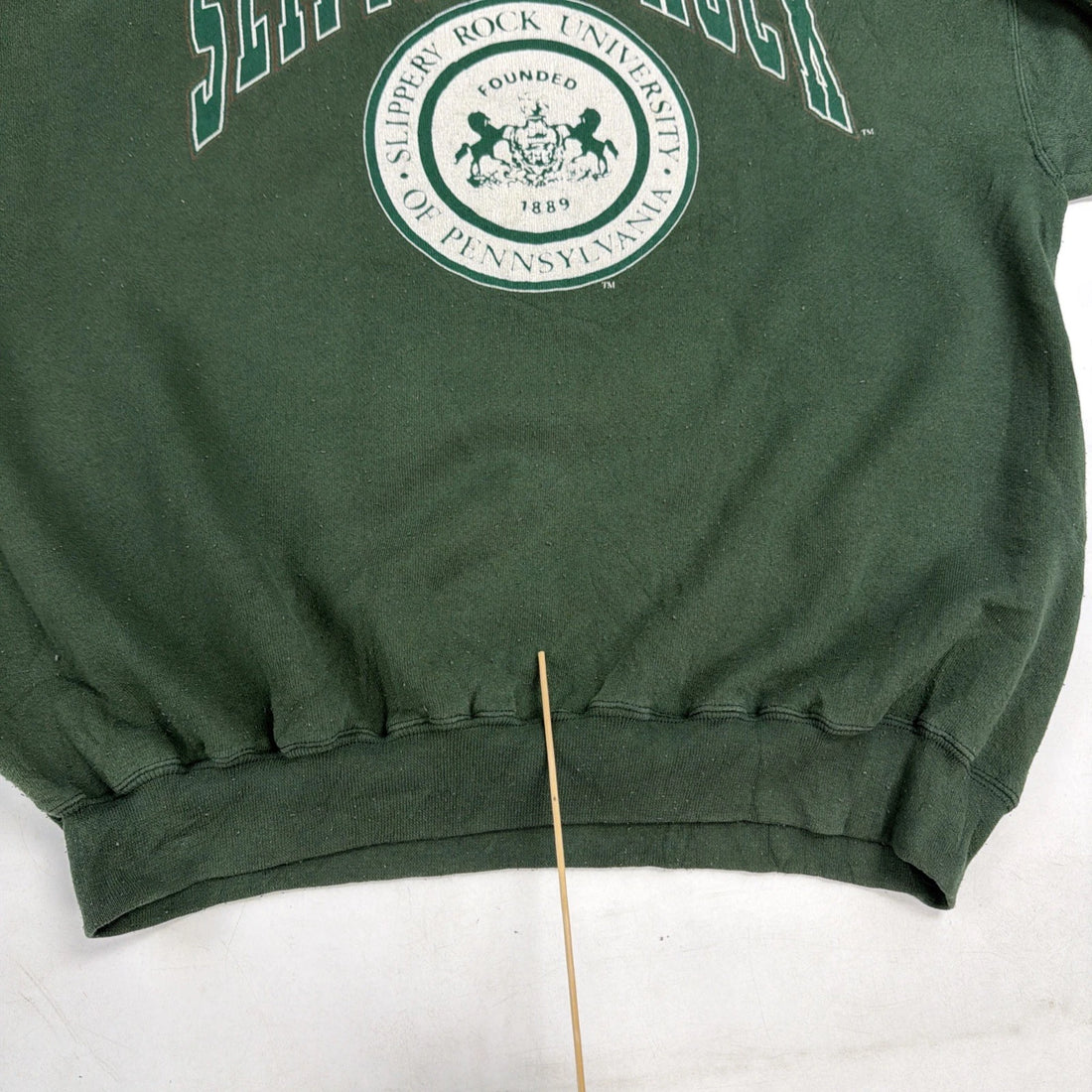 Vintage Slippery Rock Crest Crewneck Sweatshirt Size XL 90s