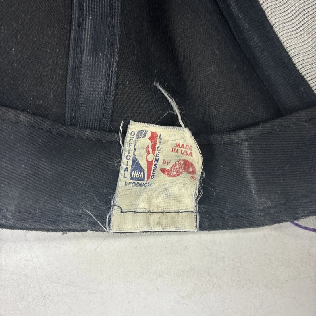 Vintage Toronto Raptors Snapback Hat OSFA NBA