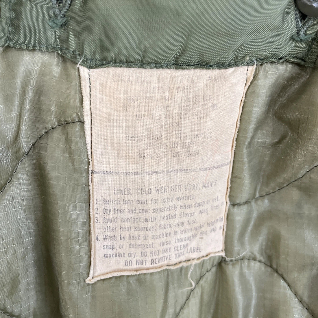 Military Cold Weather Woodland Camo Field Jacket Size Small With Liner