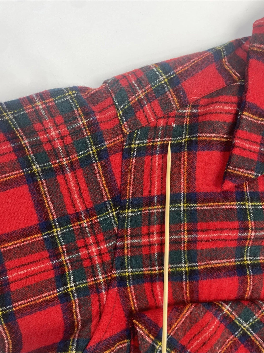 Vintage Pendleton Wool Board Button Up Shirt Size Medium Red Plaid