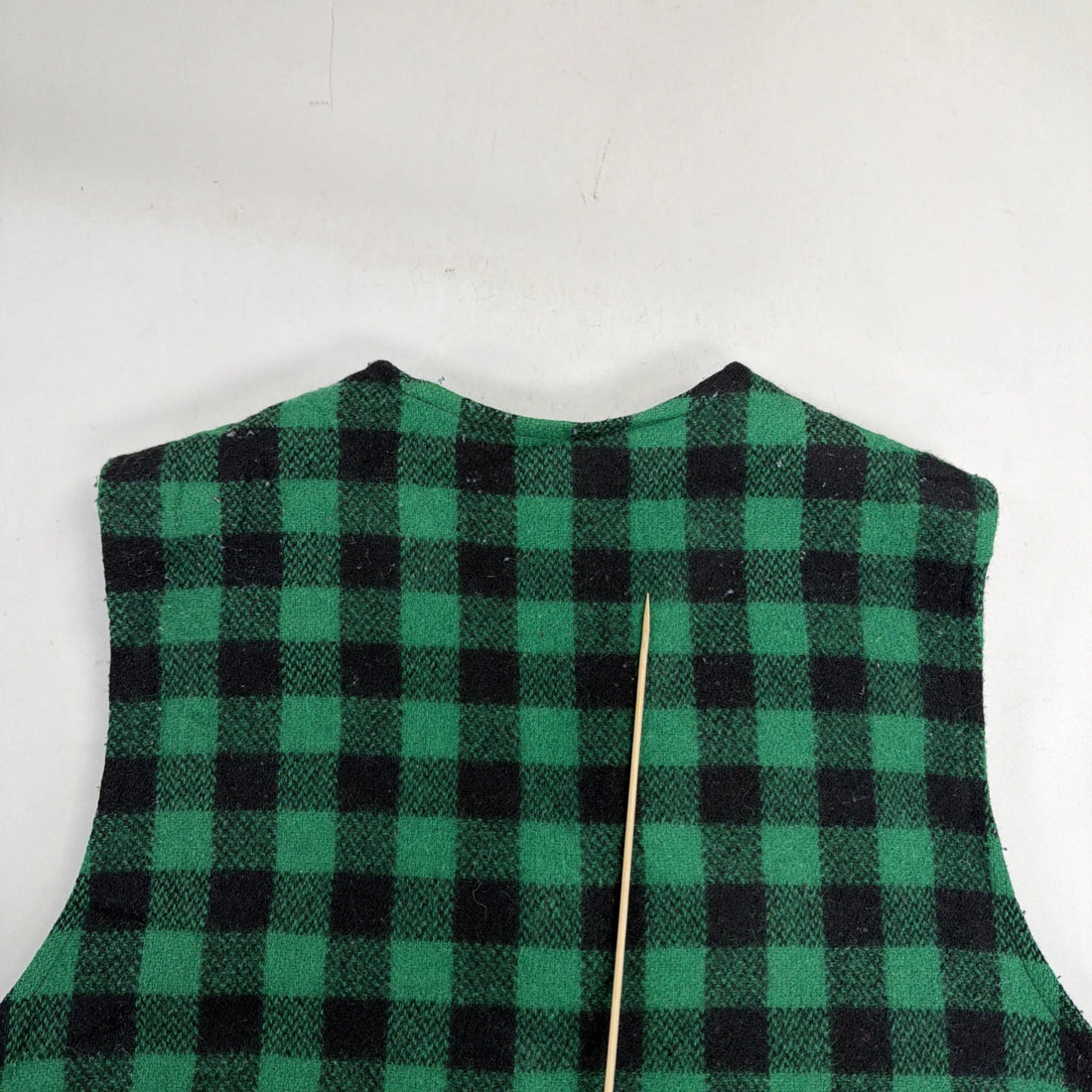 Vintage Johnson Woolen Mills Wool Vest Jacket Size Large Green Buffalo Plaid