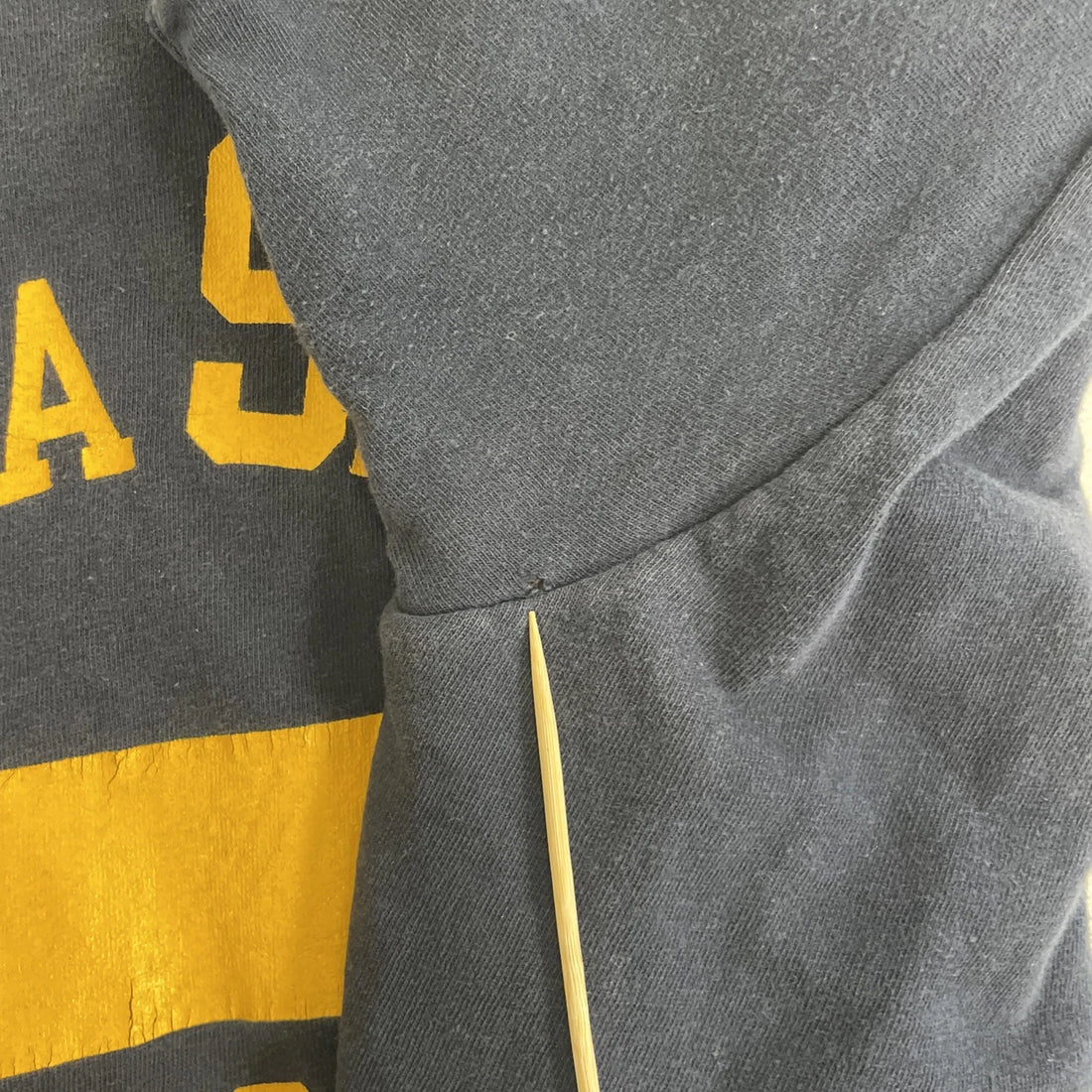 Vintage De La Salle Phys Ed Double Face Champion T-Shirt Size XL 80s