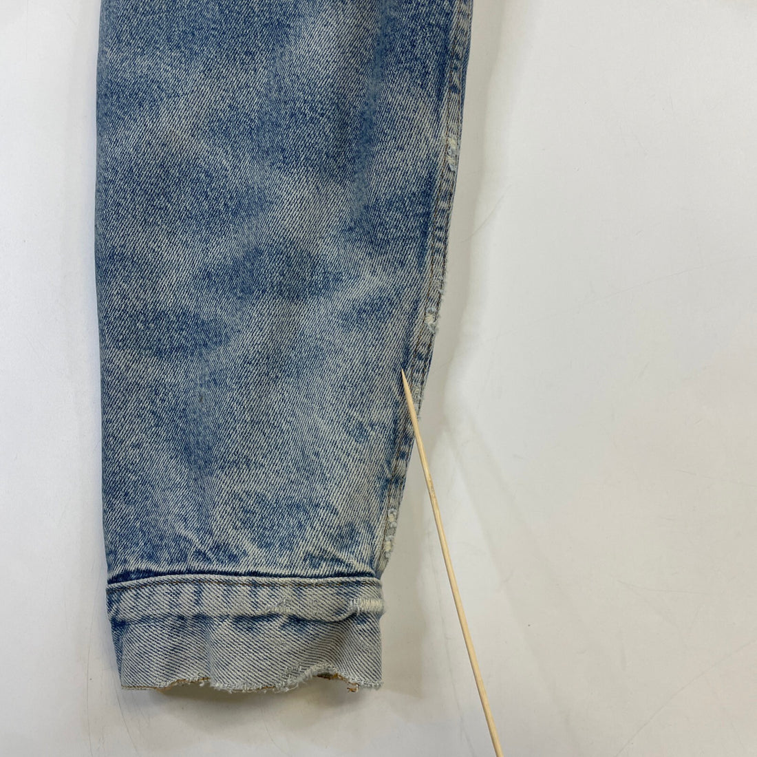 Vintage Levi's Denim Trucker Jacket Medium Distressed Blanket Lined