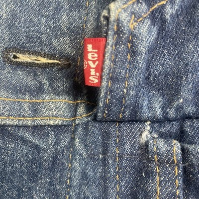 Vintage Levi's Denim Trucker Jacket Size 40 75505-0217