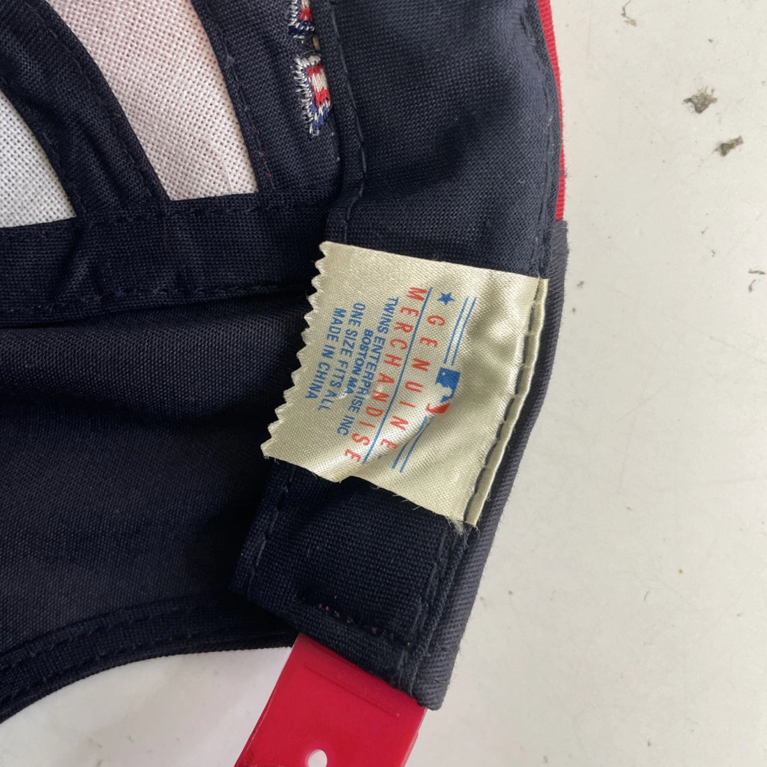 Vintage Boston Red Sox Swirl Vortex Snapback Hat Cap OSFA 90s MLB