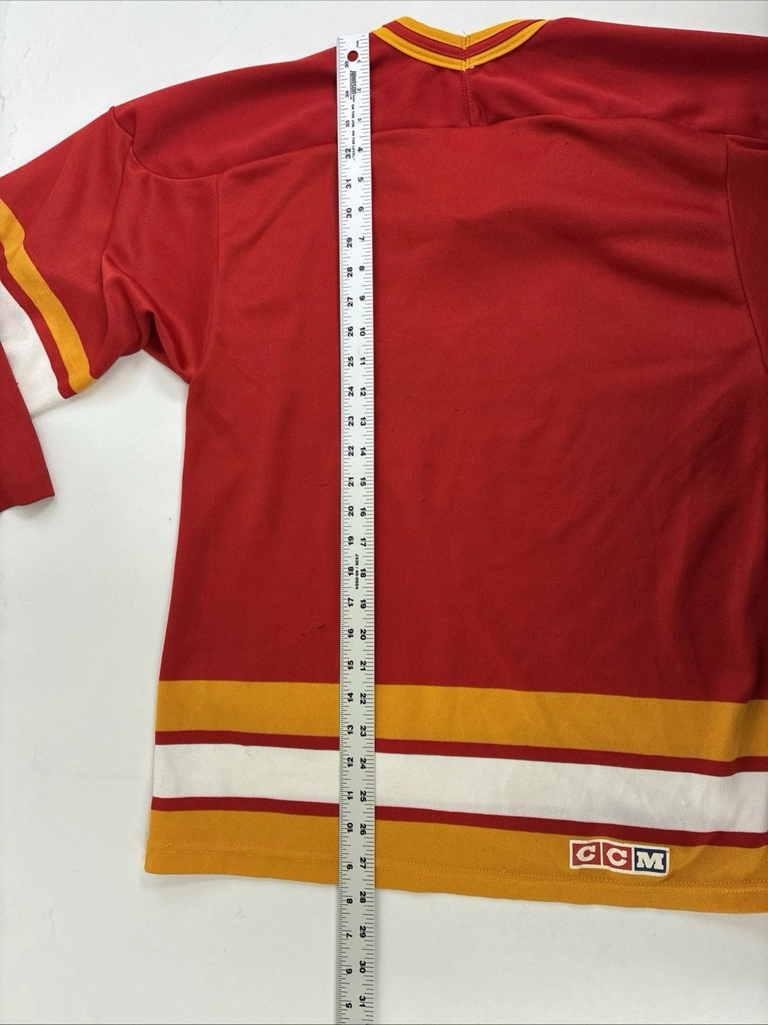 Vintage Calgary Flames CCM Hockey Jersey Size Small 90s NHL