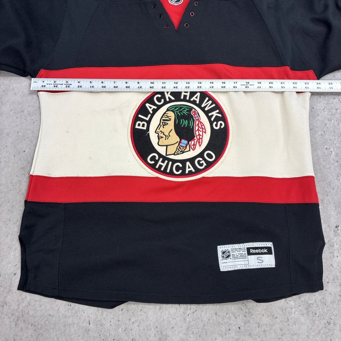 Chicago Blackhawks Patrick Kane Winter Classic Reebok Jersey Size Small NHL
