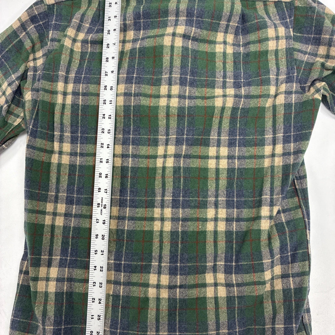 Vintage Pendleton Wool Board Button Up Shirt Size Medium Green Plaid