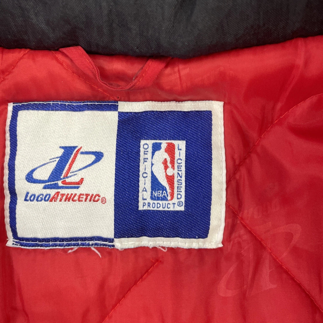Vintage Chicago Bulls Logo Athletic Puffer Jacket Size XL NBA