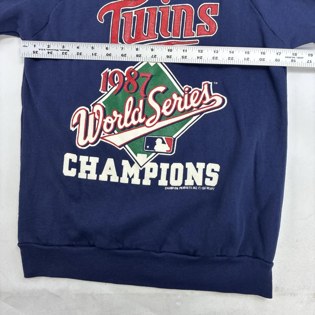 Vintage Minnesota Twins World Series Champion Sweatshirt Medium 1987 80s MLB