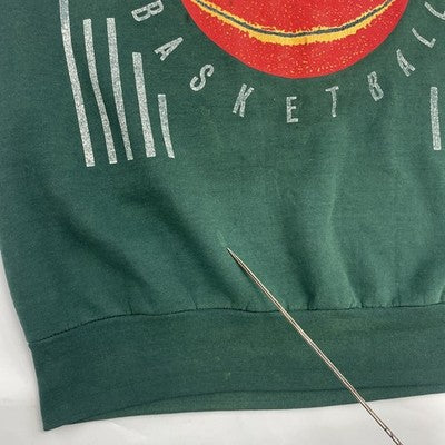 Vintage Reebok Legends Basketball Crewneck Sweatshirt Size Medium 90s