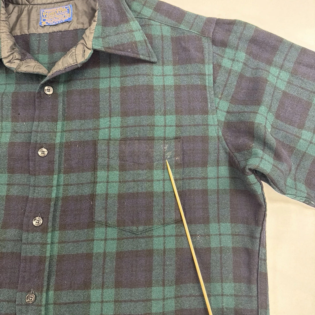Vintage Pendleton Wool Lodge Button Up Shirt Size XL Green Plaid