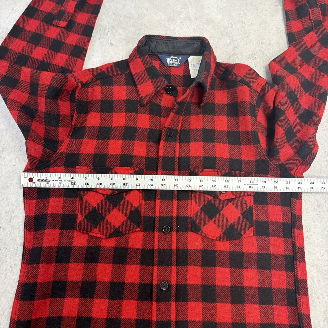 Vintage Woolrich Wool Button Up Shirt Size Medium 80s