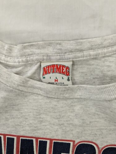 Vintage Minnesota Twins Breakthrough Nutmeg T-Shirt Size Medium 90s MLB