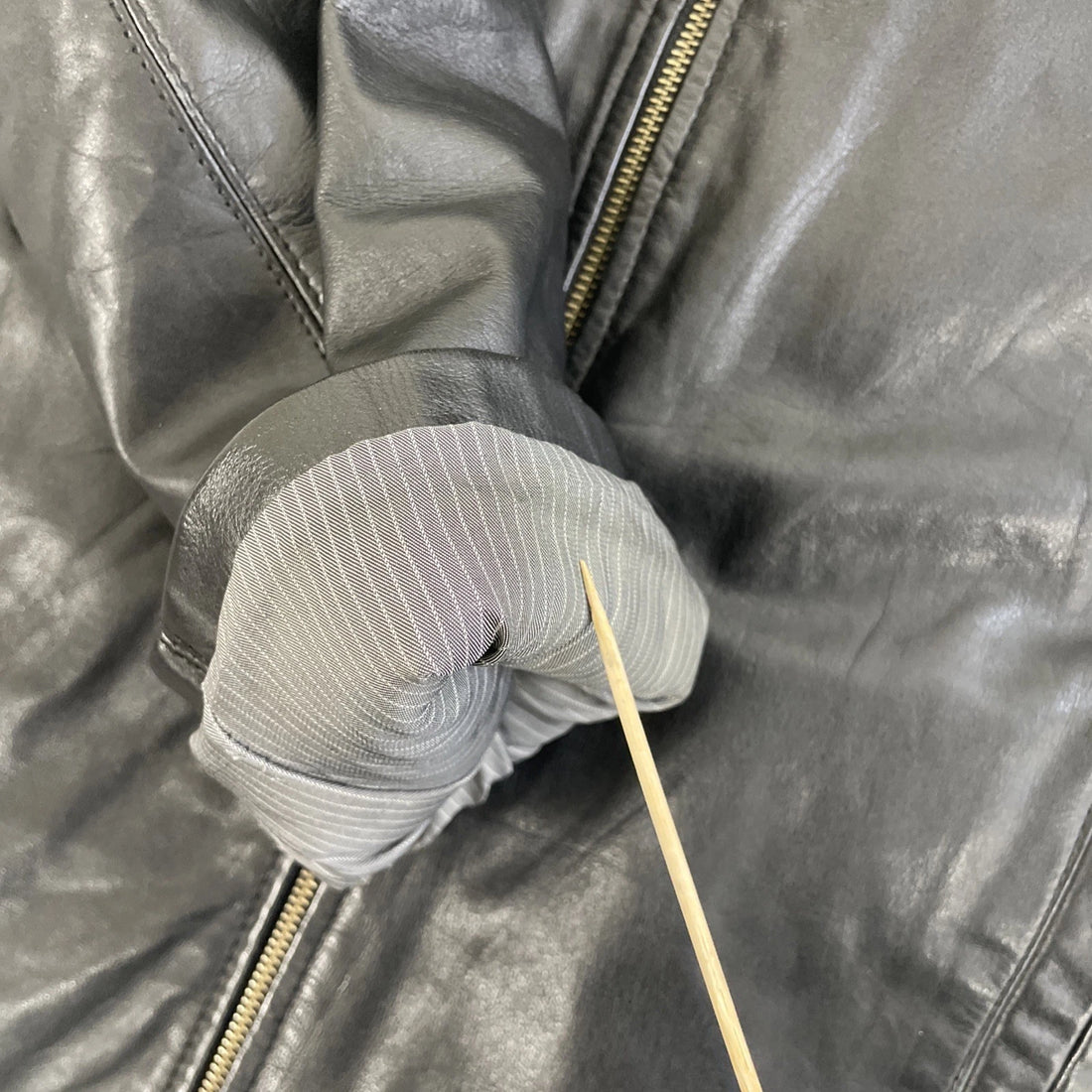 Danier Leather Coat Jacket Size Medium Black