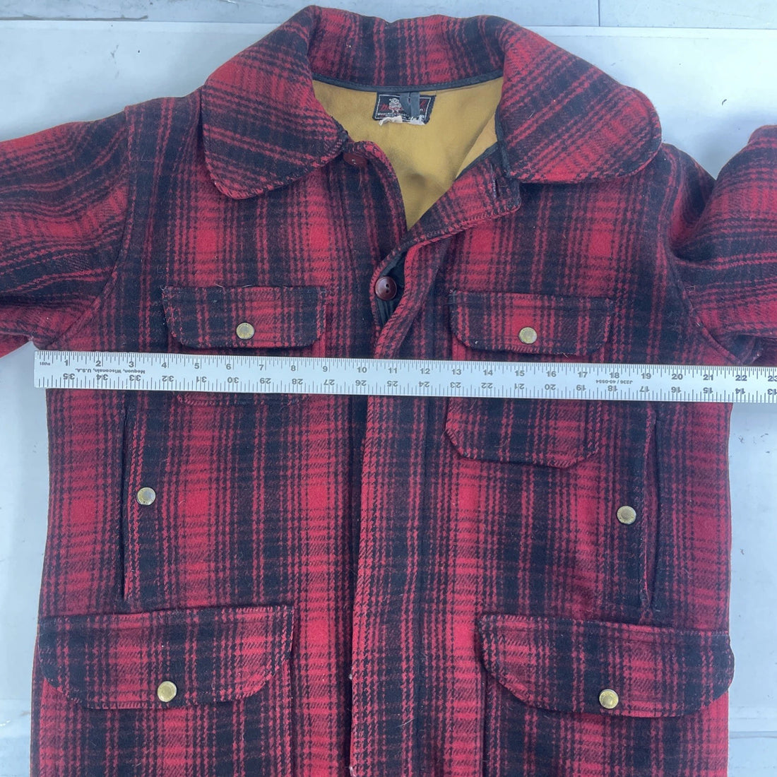 Vintage Woolrich Wool Mackinaw Hunting Coat Jacket Size 38 Plaid