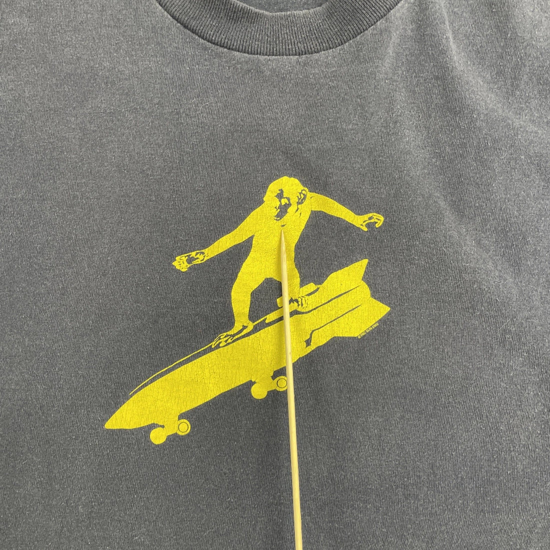 Vintage Bullhead Monkey T-Shirt Size XL 2002