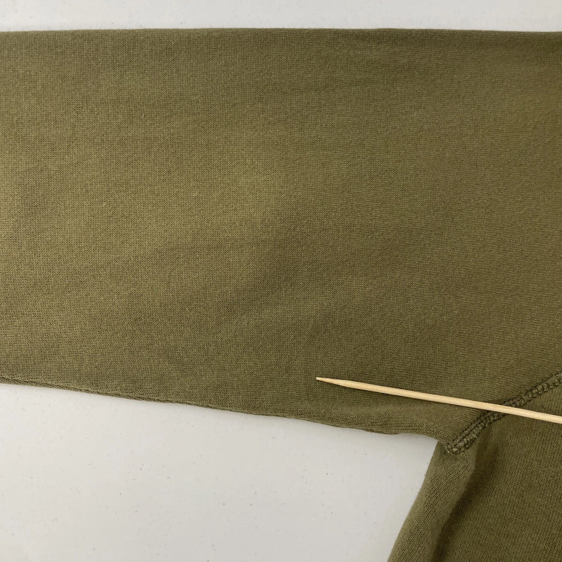 Vintage Yale Crest Crewneck Sweatshirt Size Large 90s