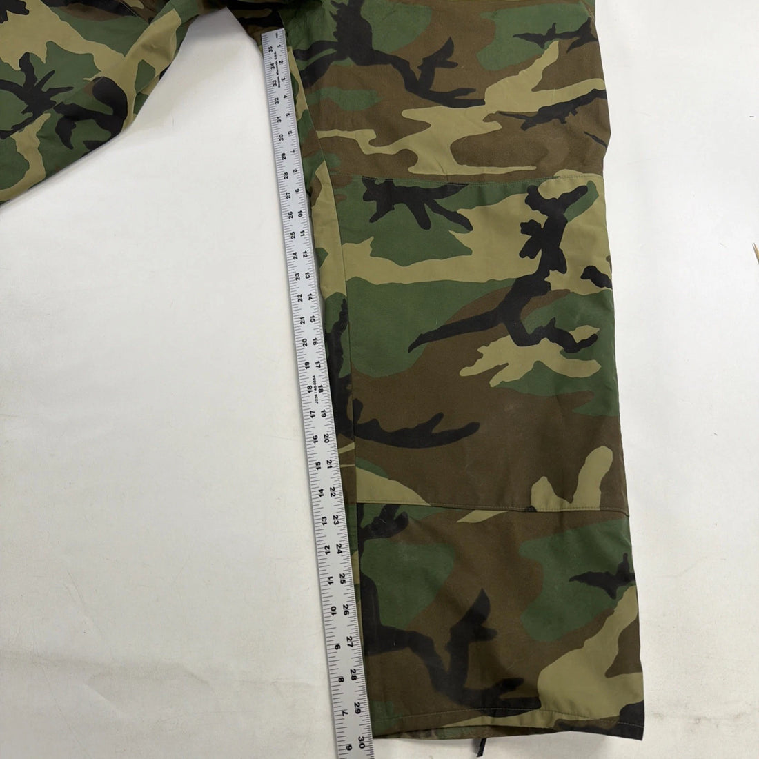 Vintage Woodland Camo Nylon Cold Weather Trousers Pants Size Large
