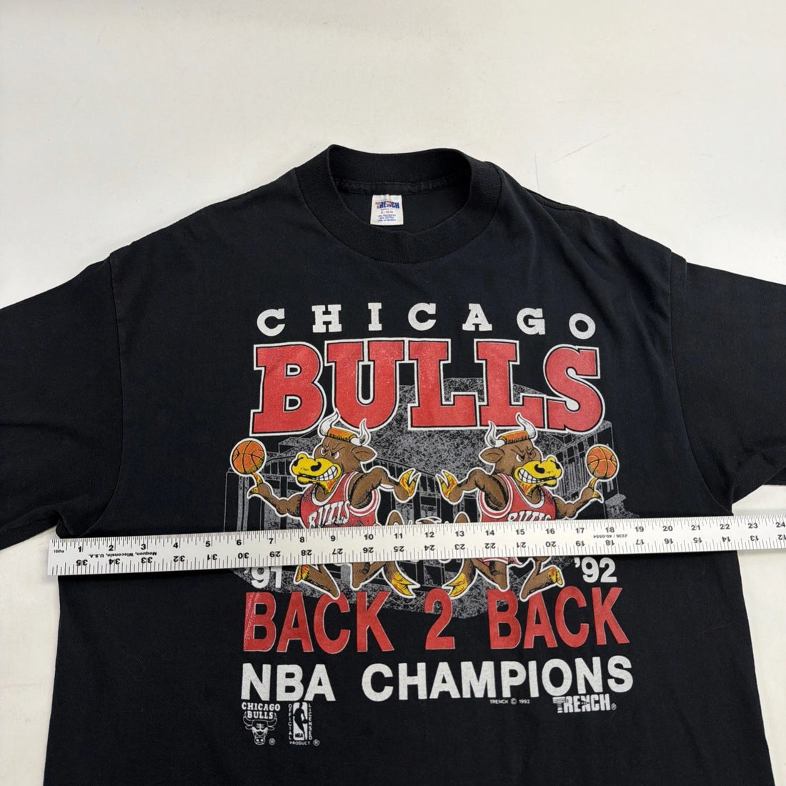 Vintage Chicago Bulls Back 2 Back Champions T-Shirt Size XL 90s NBA