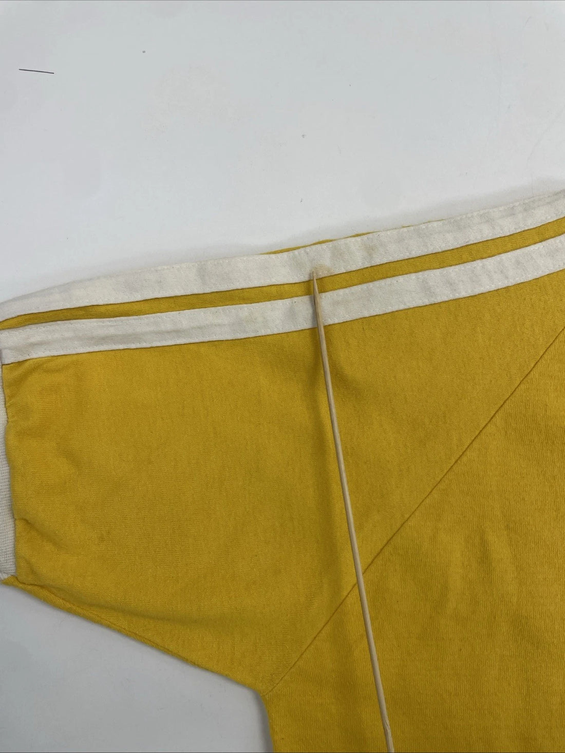 Vintage E.T. The Extra Terrestrial T-Shirt Size Medium Yellow 80s