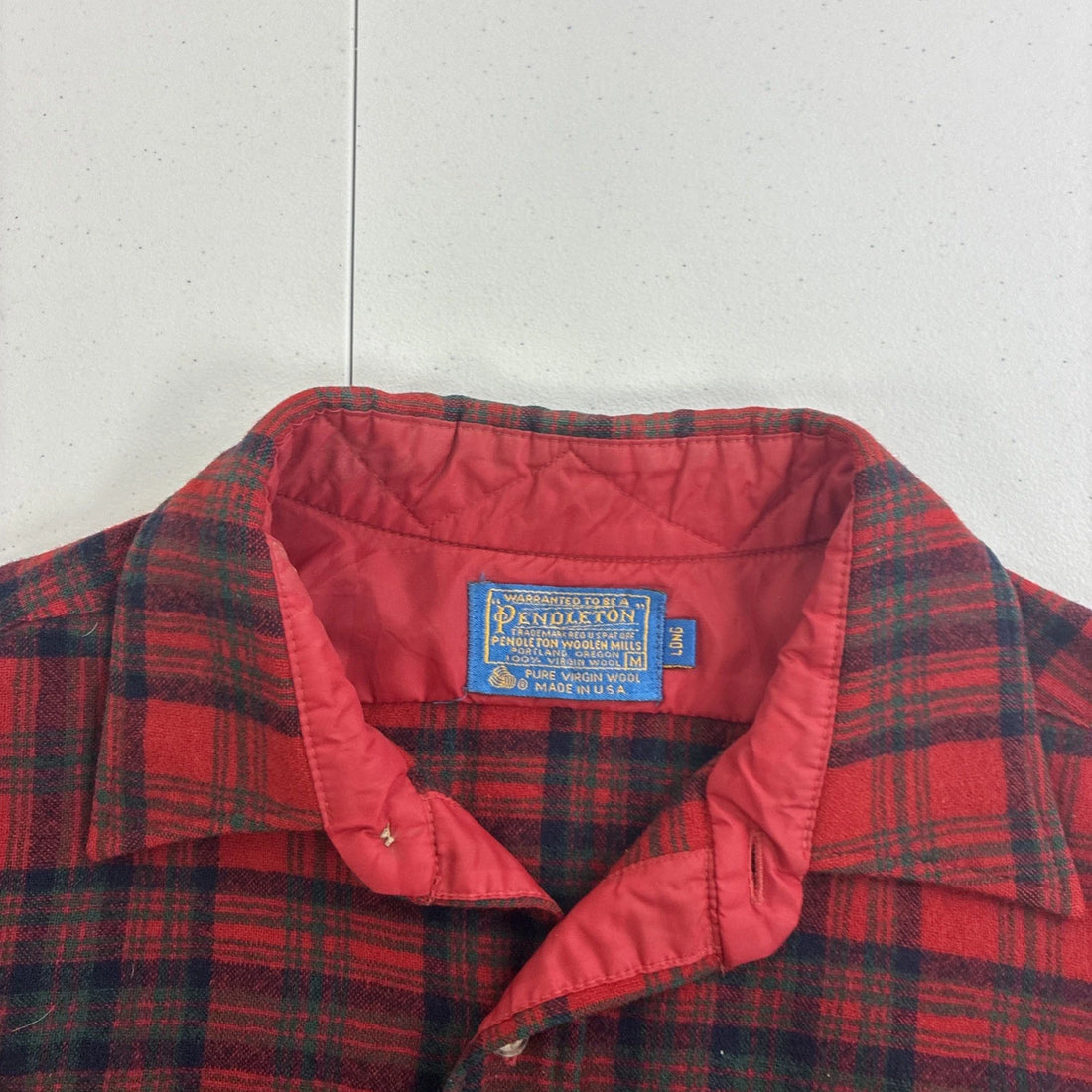 Vintage Pendleton Wool Lodge Button Up Shirt Size Medium Long Plaid