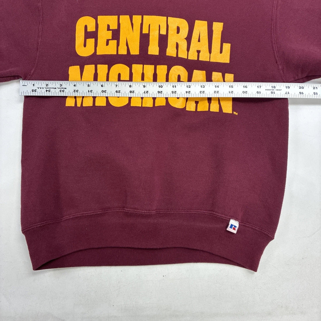 Vintage Central Michigan Chippewas Russell Athletic Sweatshirt Small 90s NCAA