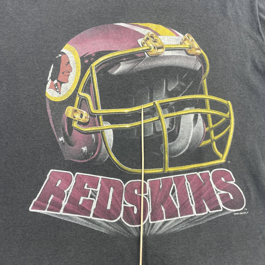 Vintage Washington Redskins Helmet T-Shirt Size XL NFL