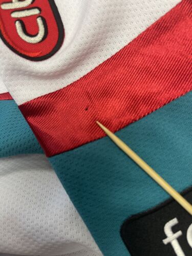 Old School Belfast Giants Jerseys - when they still had stitched