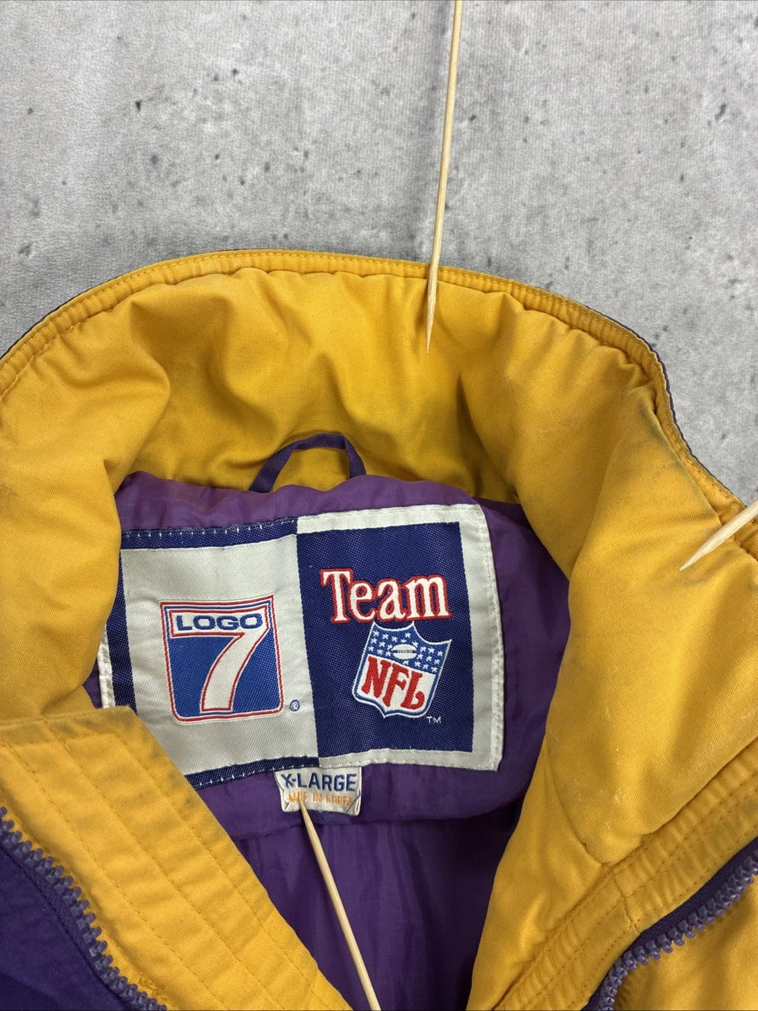 Vintage Minnesota Vikings Logo 7 Puffer Jacket Size XL NFL