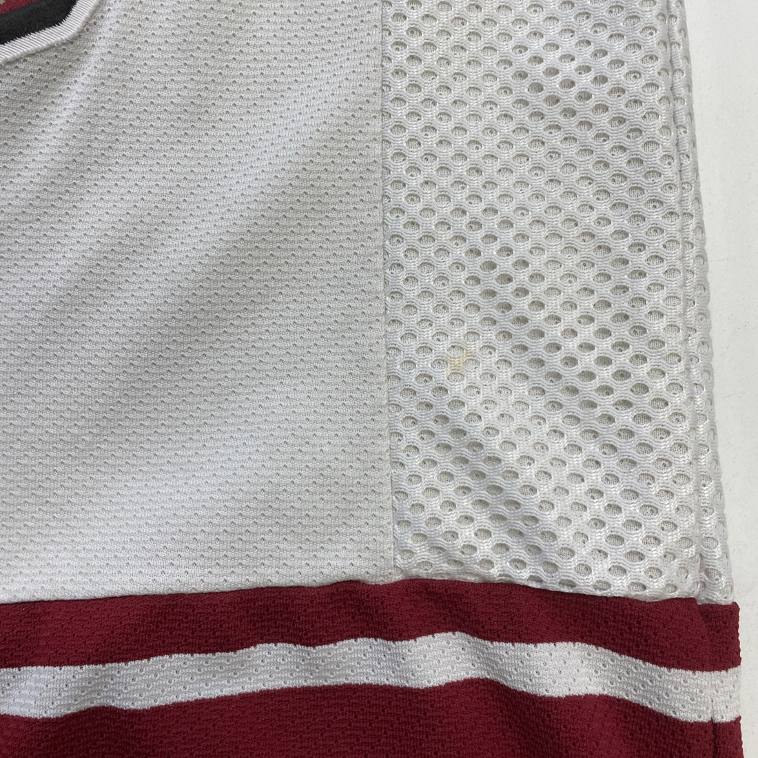 Vintage Arizona Coyotes CCM Jersey Size XL NHL