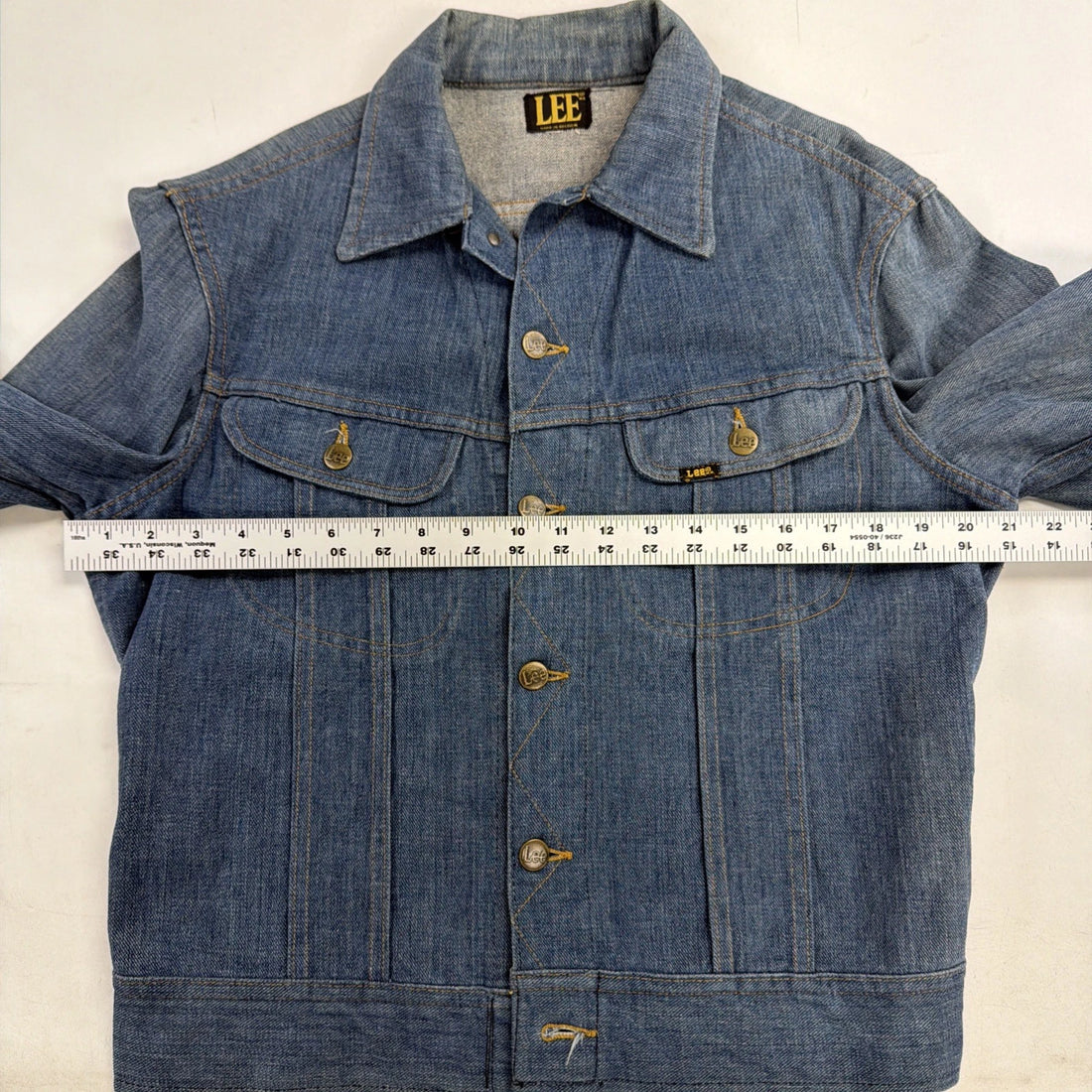 Vintage Lee Denim Trucker Jacket Size Large Euro 70s