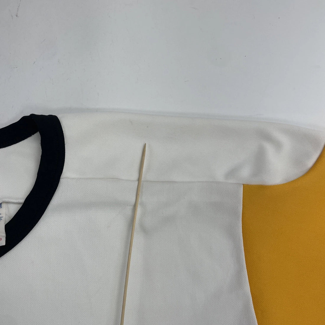 Vintage Pittsburgh Penguins CCM Hockey Jersey Size XL 90s NHL