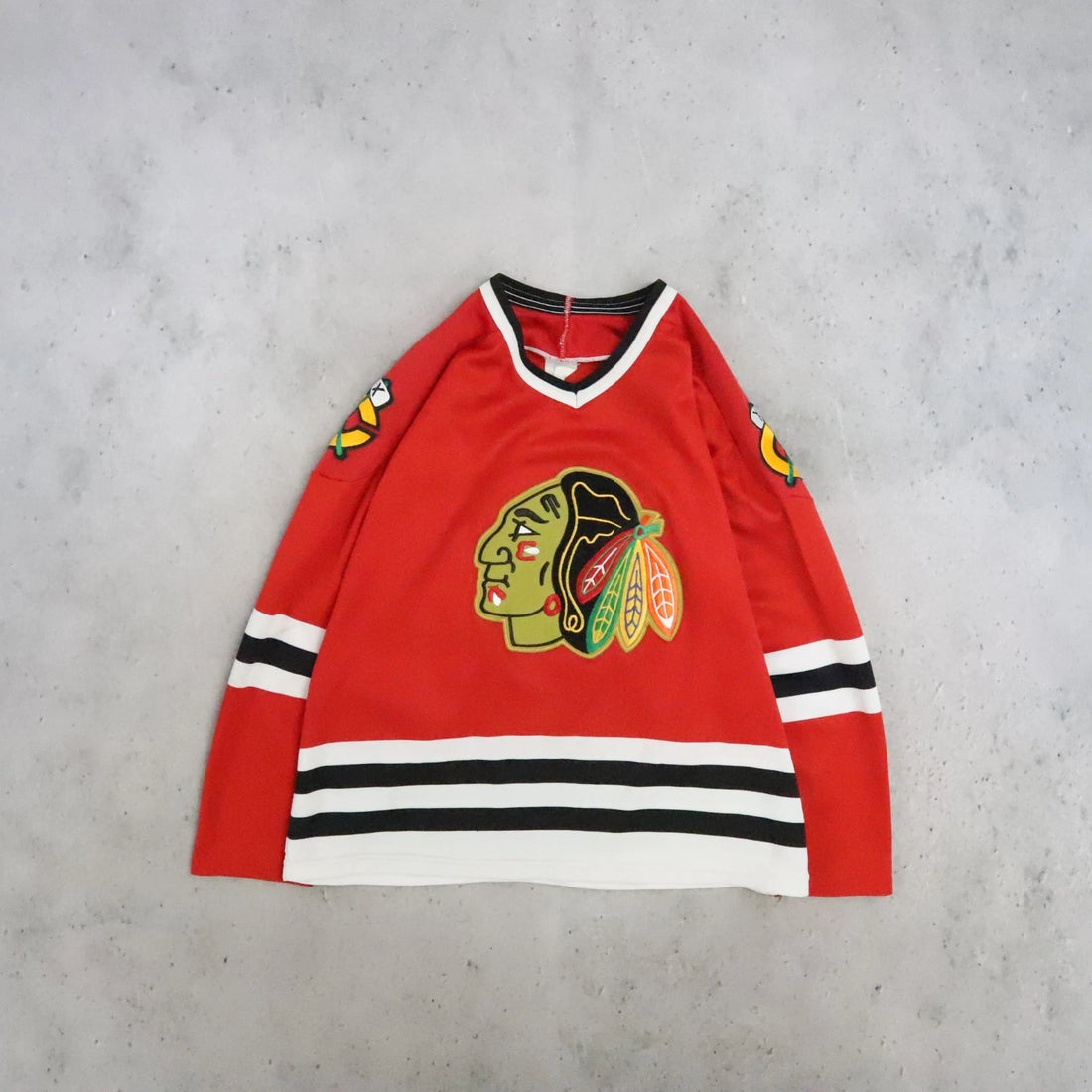 Vintage Chicago Blackhawks CCM Jersey Size Large NHL