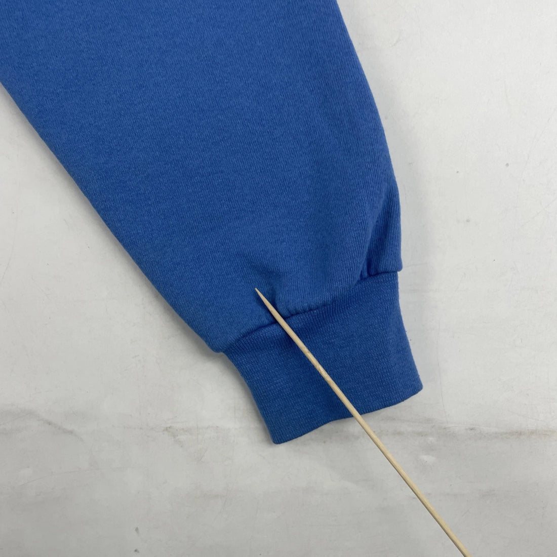 North Carolina Tar Heels Russell Athletic Sweatshirt Hoodie Size Medium NCAA