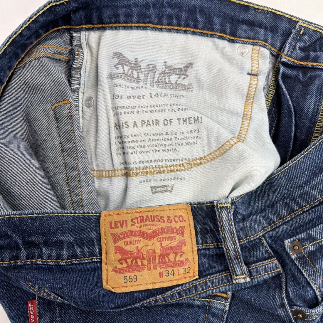Levi Strauss & Co 559 Denim Jeans Pants Size 34 X 32