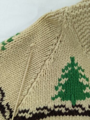 Vintage Deer Antler Wool Knit Cowichan Sweater Size Large Flash Zip