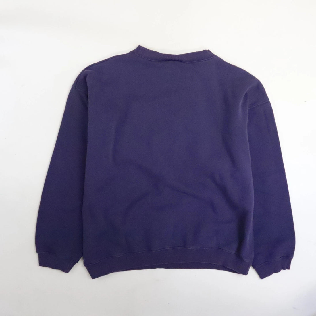 Vintage Looney Tunes Crewneck Sweatshirt Size XL Embroidered